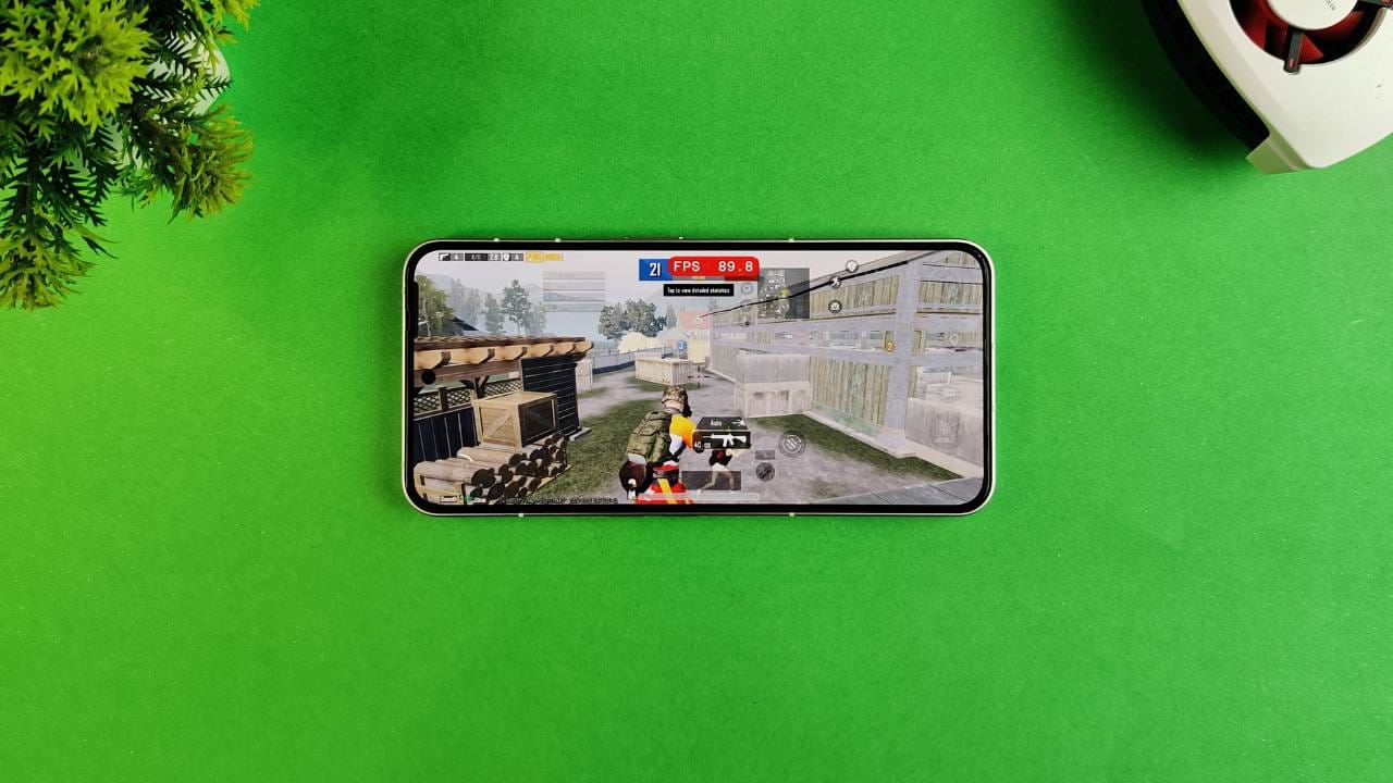 Nothing Phone 2 90 FPS gaming